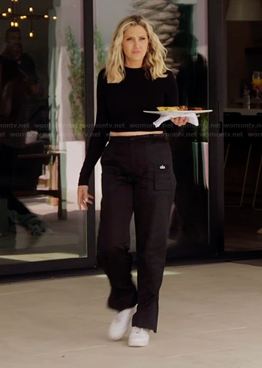 Gina's black pants on The Real Housewives of Orange County