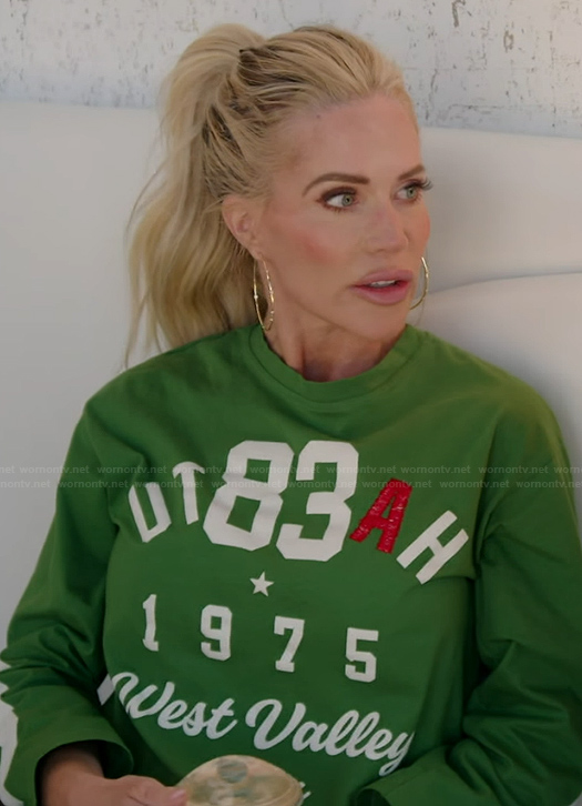 Gretchen's green printed sweatshirt on The Real Housewives of Orange County