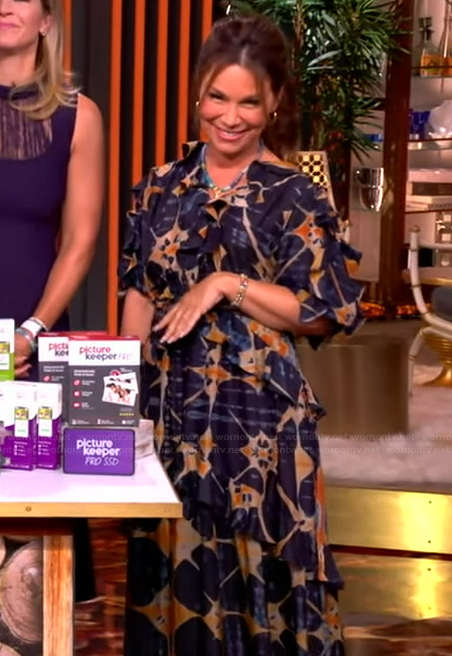 Gretta Monahan's printed ruched sleeve dress on The View