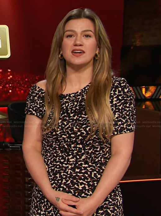 Kelly's leopard print dress on The Kelly Clarkson Show