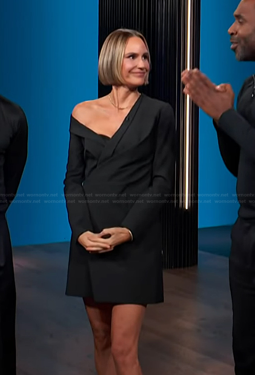 Keltie's black one off shoulder dress on E! News