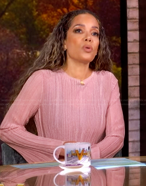 Sunny's pink ribbed sweater and skirt on The View
