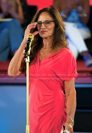 Cheryl's pink v-neck dress on The Golden Bachelor