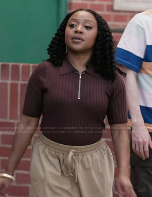 Janine's brown ribbed short sleeve sweater on Abbott Elementary