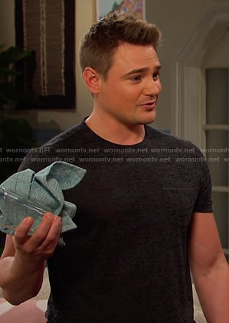 Johnny's black burnout tee on Days of our Lives