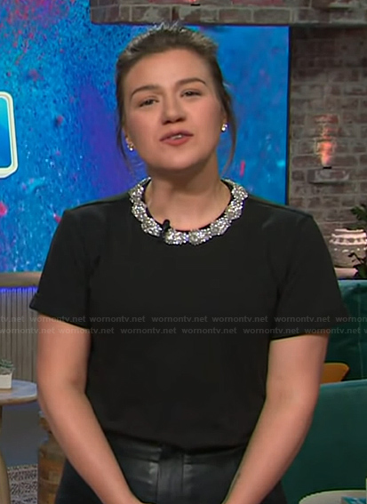 Kelly's black embellished neckline tee on The Kelly Clarkson Show
