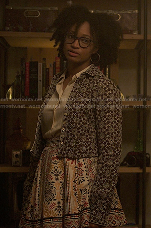 Kristin's black floral shirt jacket on Reasonable Doubt