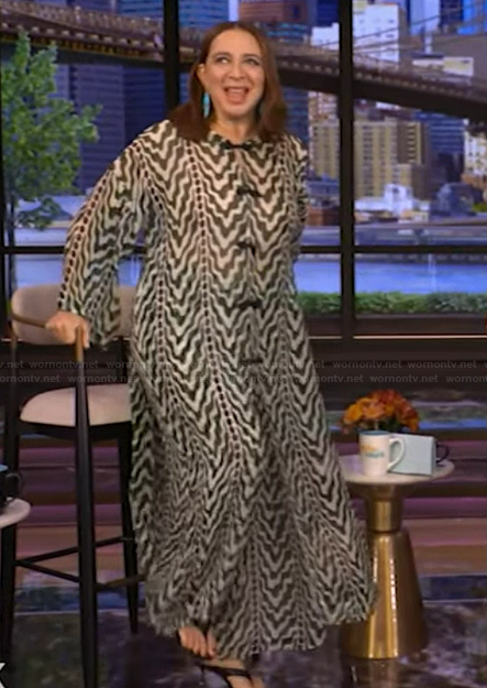 Maya Rudolph's printed kaftan on Live with Kelly and Mark