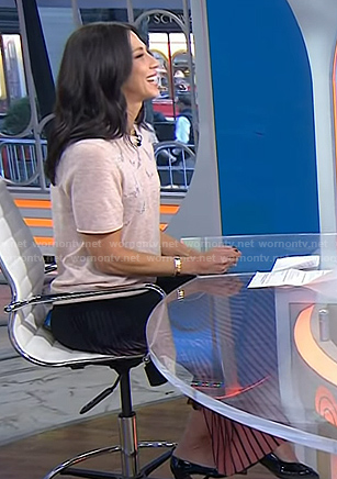 Natalie's pink short sleeve sweater and pleated ombre skirt on Today