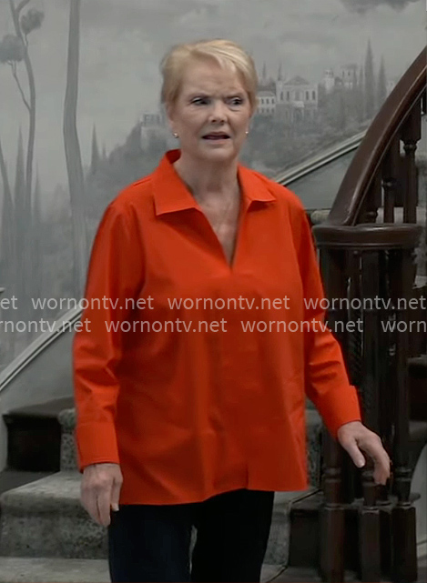 Ronnie's red collared top on General Hospital