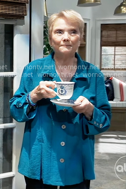 Ronnie's teal button front top on General Hospital