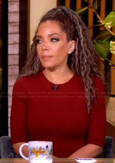 Sunny's red short sleeve midi dress on The View