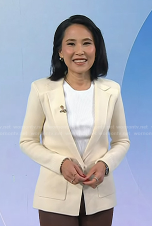 Vicky's ivory knit blazer on Today