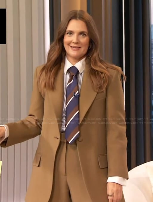 Drew's brown suit on The Drew Barrymore Show