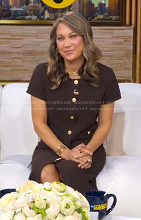 Ginger's brown short sleeve cardigan and skirt on Good Morning America