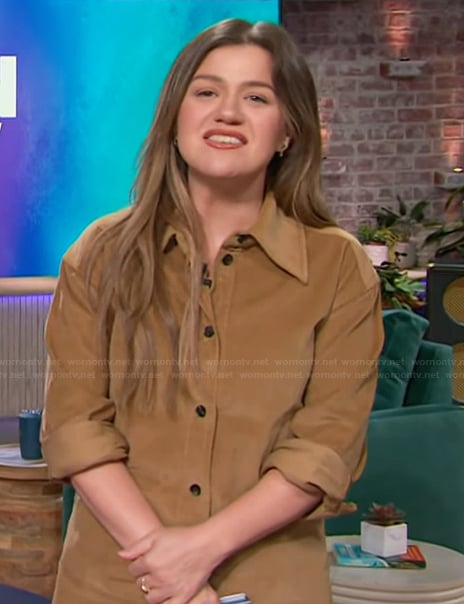 Kelly's brown corduroy jacket and pants on The Kelly Clarkson Show