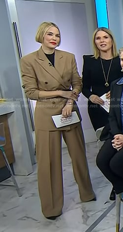 Leslie Bibb's brown double breasted blazer and pants on Today