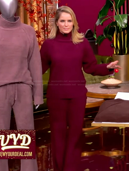 Sara's maroon knit sweater set on The View