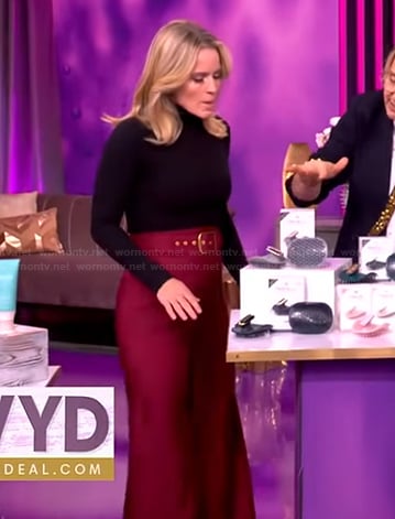 Sara's red belted pants on The View