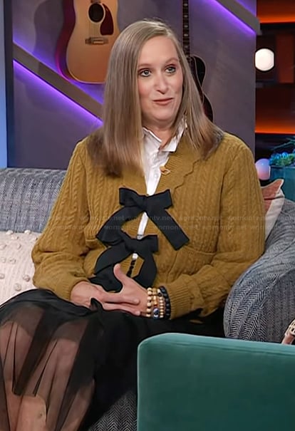 Audrey's mustard bow cardigan on The Kelly Clarkson Show