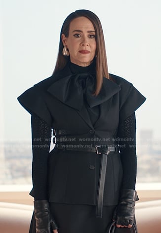 Carr's black short sleeve blazer on Alls Fair