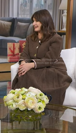 Emily Mortimer's brown jacket and pleated skirt on Good Morning America