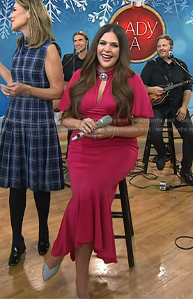Hillary Scott's pink keyhole dress with Brooch on Today
