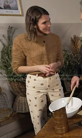Molly's brown cardigan and floral print pants on Today