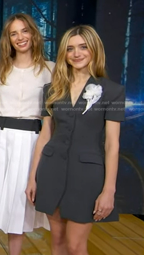 Natalia Dyer's grey blazer dress on Good Morning America