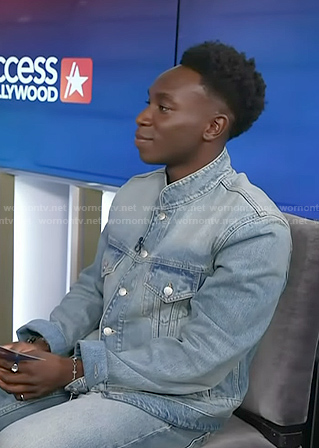 Olly Sholotan's debun jacket on Access Hollywood