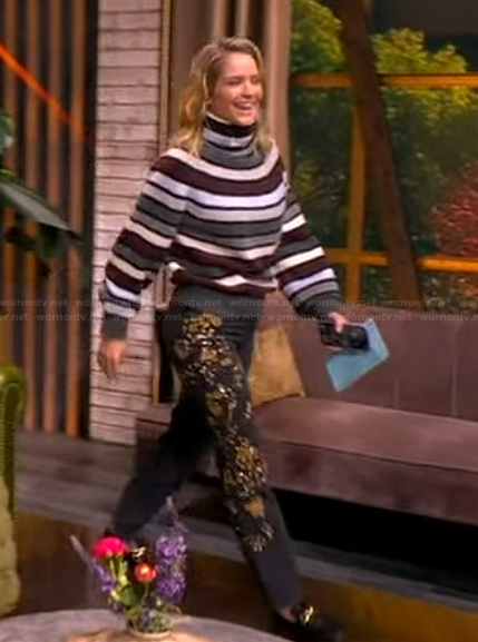 Sara's striped turtleneck sweater on The View