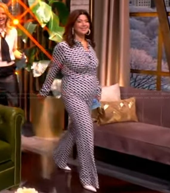 Ana's geometric print jumpsuit on The View