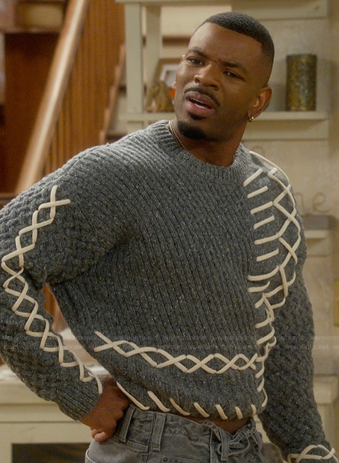 Bernard's gray contrast stitch sweater on The Upshaws