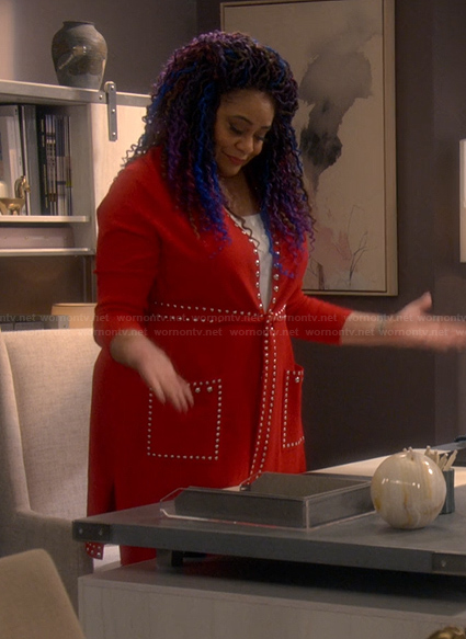 Carol's red embellished robe on The Upshaws