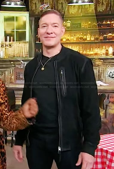 Joseph Sikora's black zip bomber jacket on Sherri