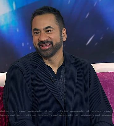 Kal Penn's navy ribbed blazer on Today