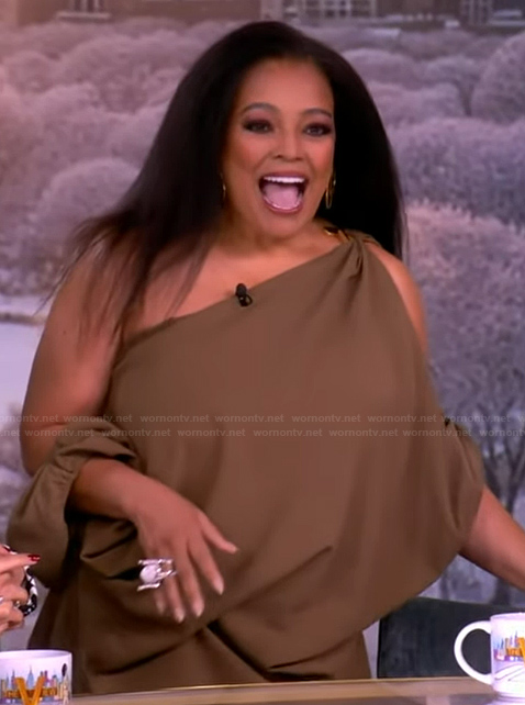 Kim Fields's brown one shoulder mini dress on The View
