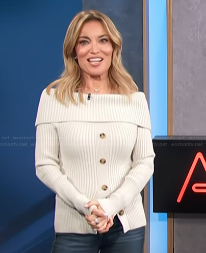 Kit's off shoulder cardigan on Access Hollywood