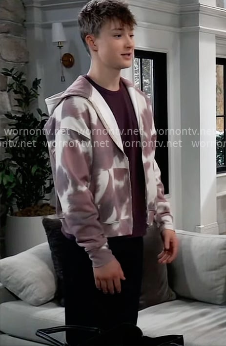 Danny's printed hoodie on General Hospital