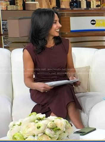 Dr. Tara Narula's brown gathered dress on Good Morning America