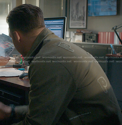 Eddie's green zip jacket on 9-1-1