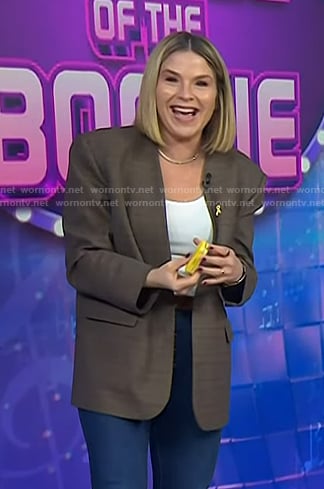 Jenna's brown plaid collarless blazer on Today