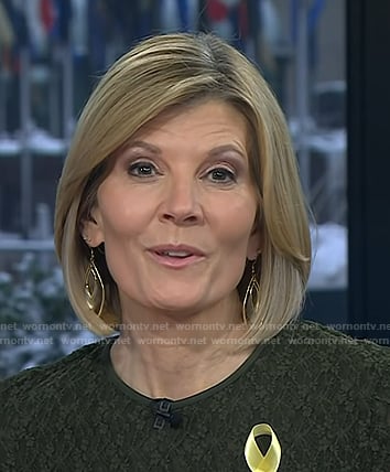 Kate's gold drop earrings on NBC News Daily