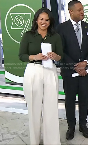 Laura's white pleated pants on Today