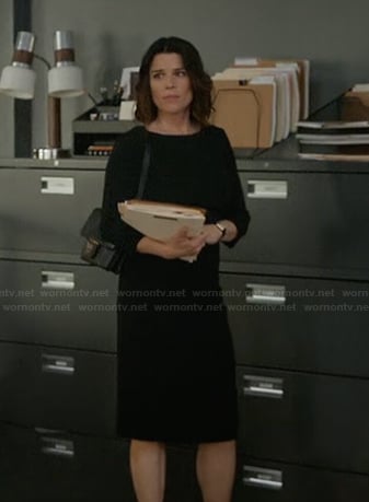 Maggie's black sheath dress on The Lincoln Lawyer