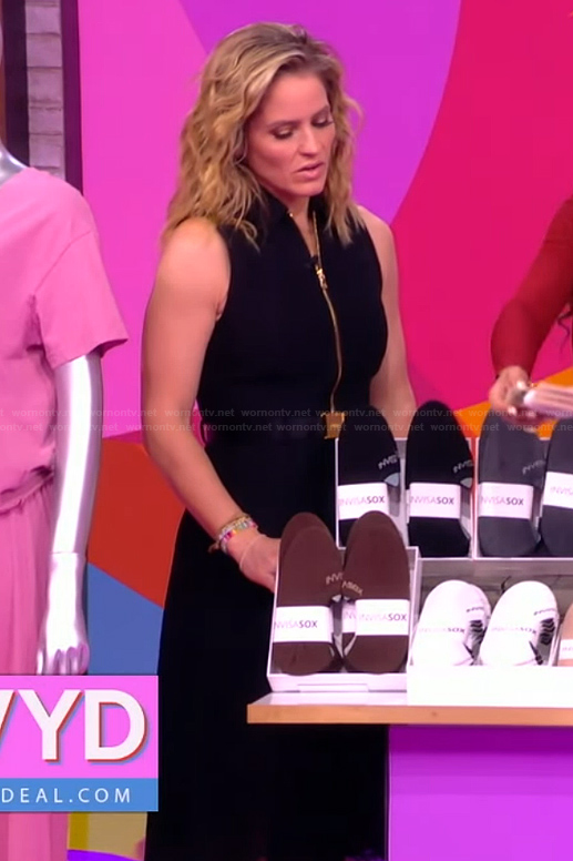 Sara's black sleeveless zip front dress on The View