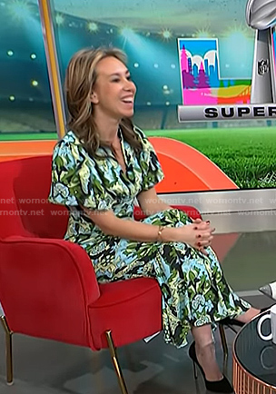 Shannon Doherty's blue and green floral print dress on NBC News Daily