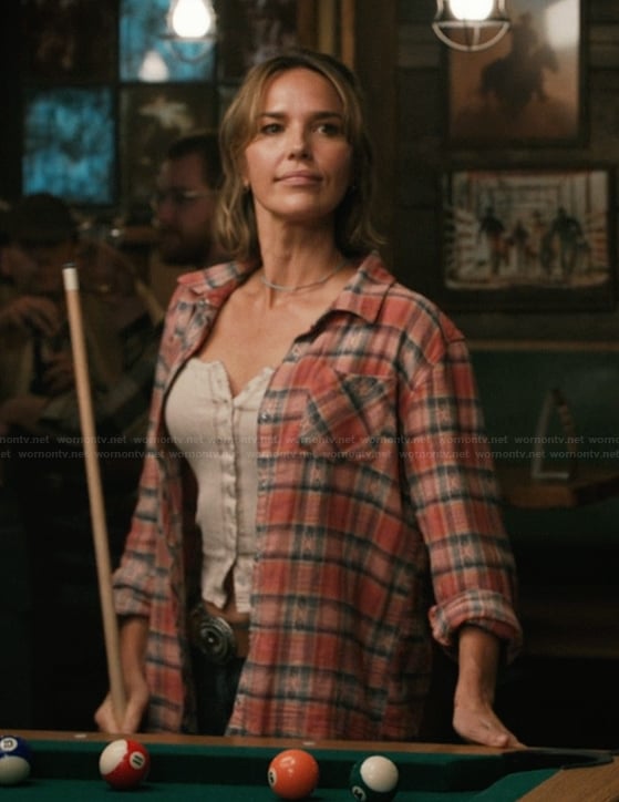 Belle's red plaid shirt on Marshals