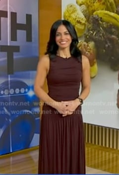 Dr. Tara Narula's brown gathered dress on Good Morning America