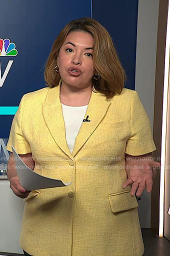 Gilma's yellow short sleeve tweed blazer on NBC News Daily